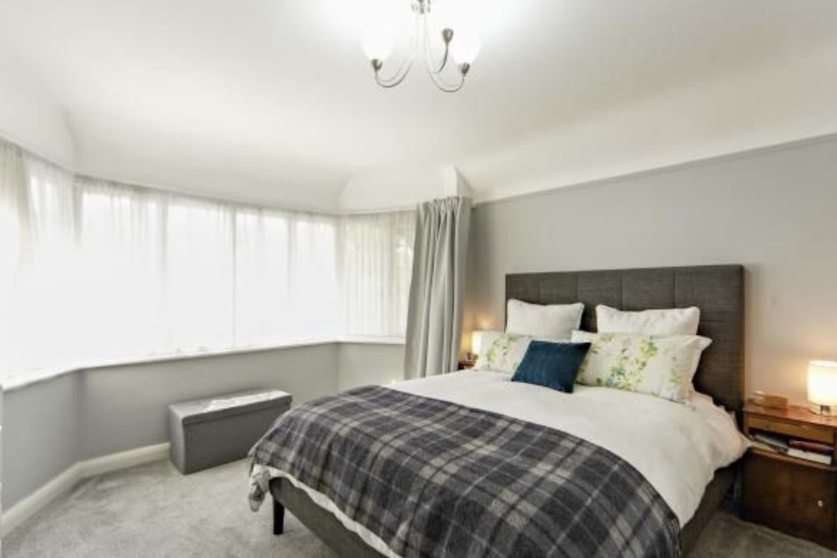 home-renovations-1200x800